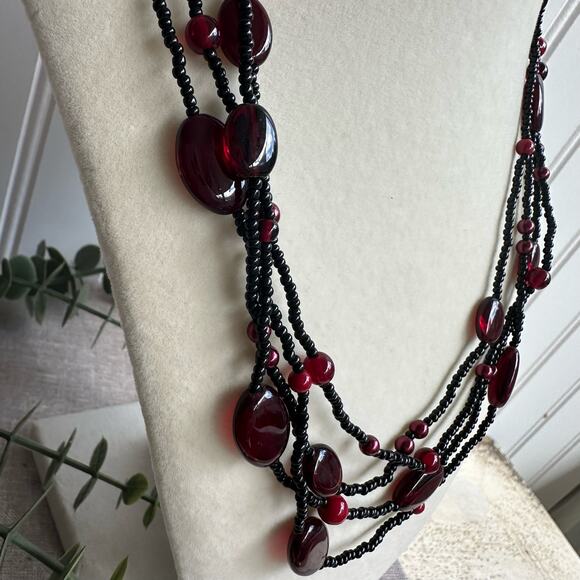 Garnet Red Faux pearl Acrylic Oval Bead Multi Strand Choker Necklace 18 inch - Picture 2 of 5